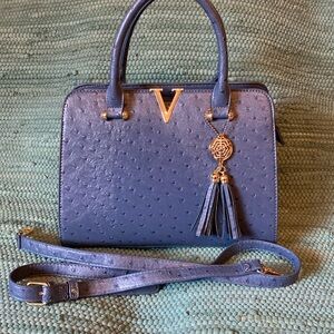 Like New—-Blue Designed Handbag